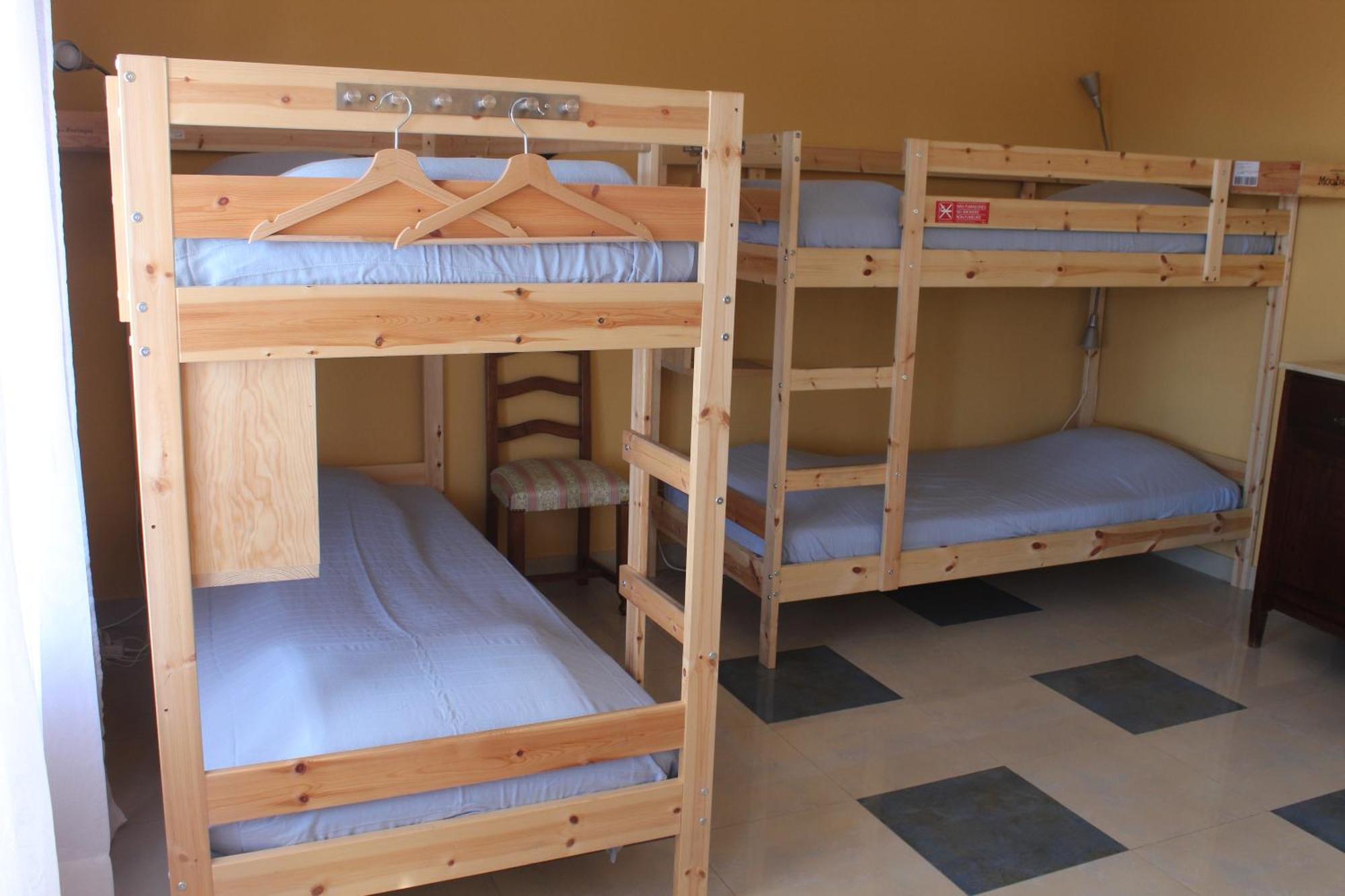 Ericeira Chill Hill Hostel & Private Rooms - Peach Garden Cameră foto