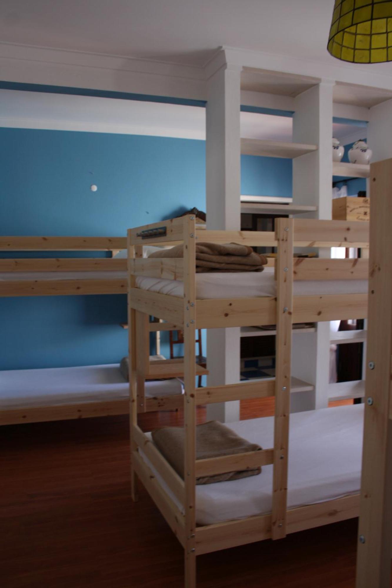 Ericeira Chill Hill Hostel & Private Rooms - Peach Garden Cameră foto